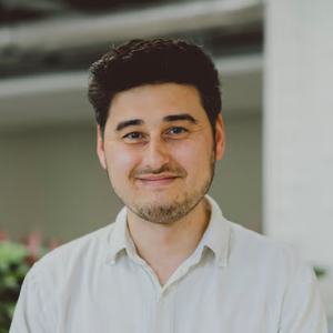 David%20headshot-1