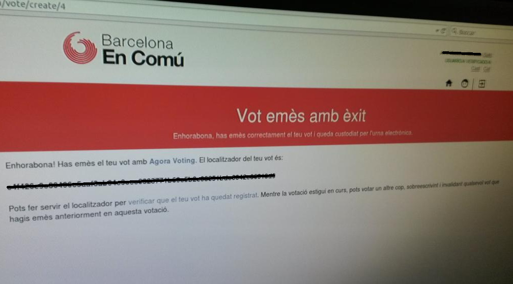 Screenshot of a web page confirming a successful vote submission on the "Barcelona En Comú" platform, with a message "Vot emès amb èxit".